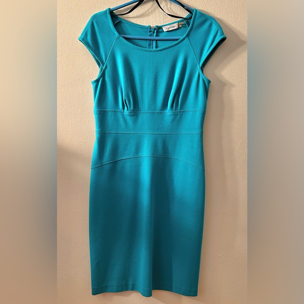 Elegant Teal Cap Sleeve Dress